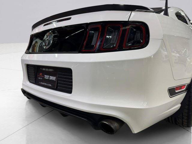 Used 2013 Ford Mustang Boss 302 w/ Boss 302 Accessory Pkg RWD image 26
