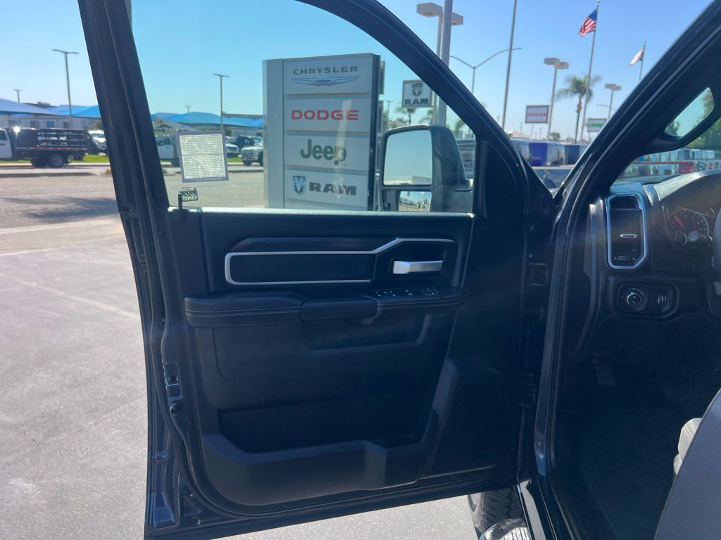 Used 2026 RAM 2500 Big Horn AWD/4WD image 27