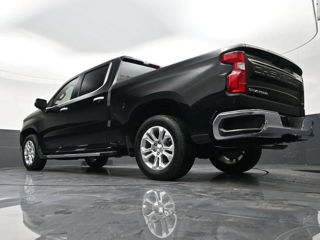 Used 2022 Chevrolet Silverado 1500 LTZ w/ LTZ Premium Package RWD image 21