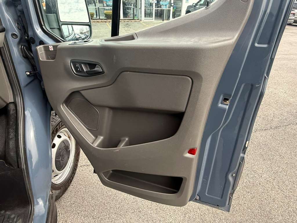 Used 2020 Ford Transit 250 148 High Roof Extended RWD image 27