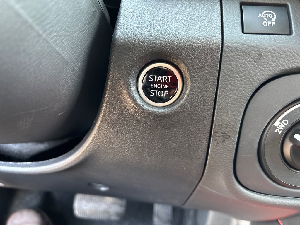 New 2025 Nissan Frontier PRO-4X w/ Pro Convenience Package image 31