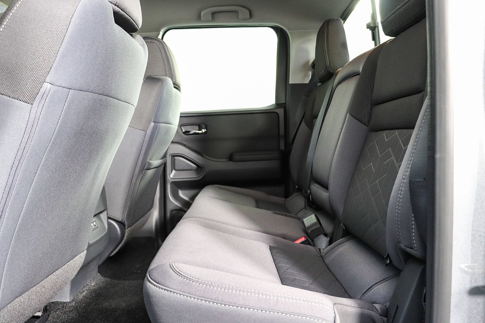 New 2026 Nissan Frontier SV w/ Tow Package RWD image 21