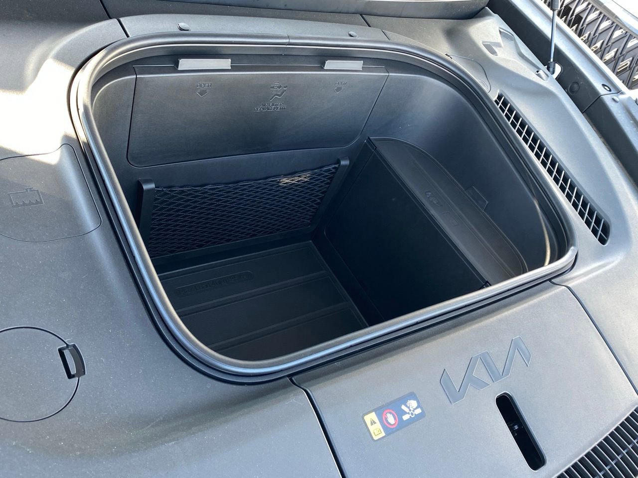 New 2026 Kia EV9 Light image 25