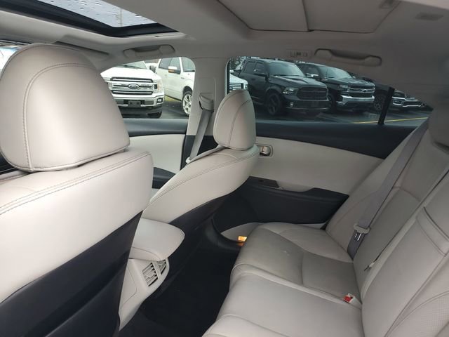 Used 2010 Lexus ES 350 FWD image 8