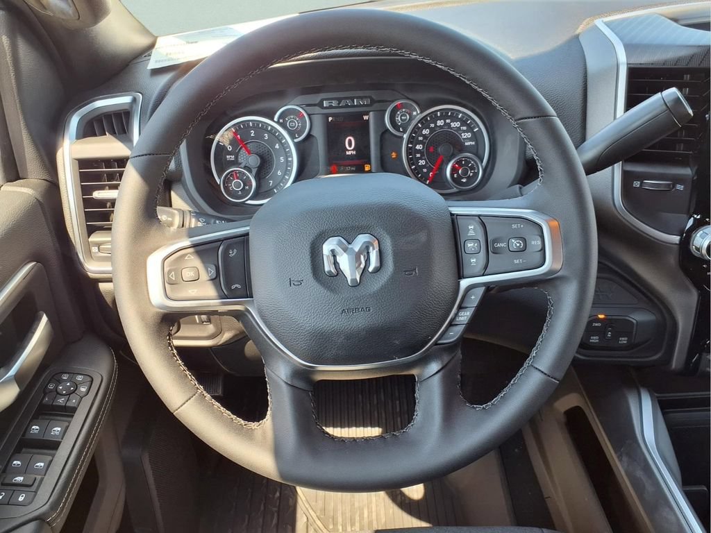 New 2026 RAM 2500 Big Horn AWD/4WD image 23