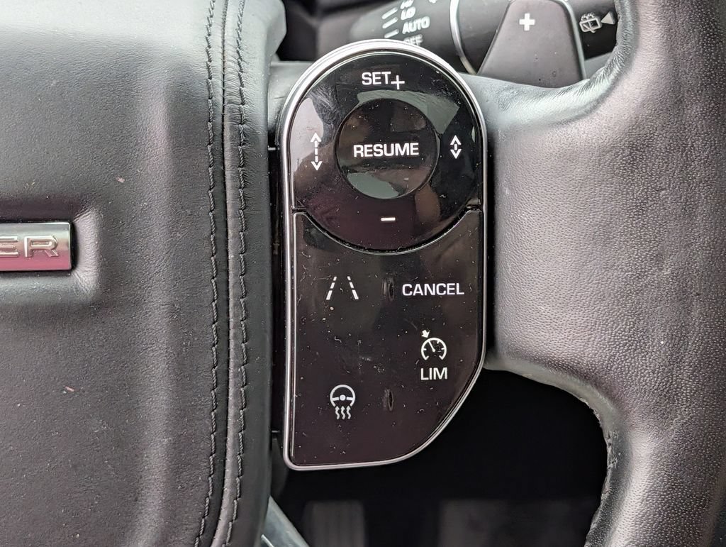 Used 2019 Land Rover Range Rover Supercharged AWD/4WD image 22
