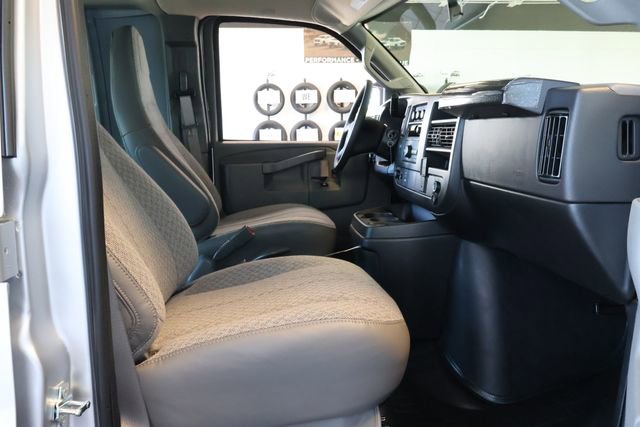 New 2026 GMC Savana 2500 Work Van image 17
