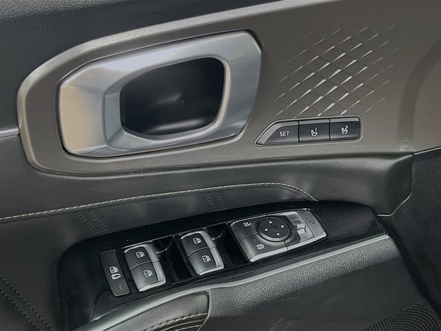 Used 2022 Kia Sorento SX FWD image 18