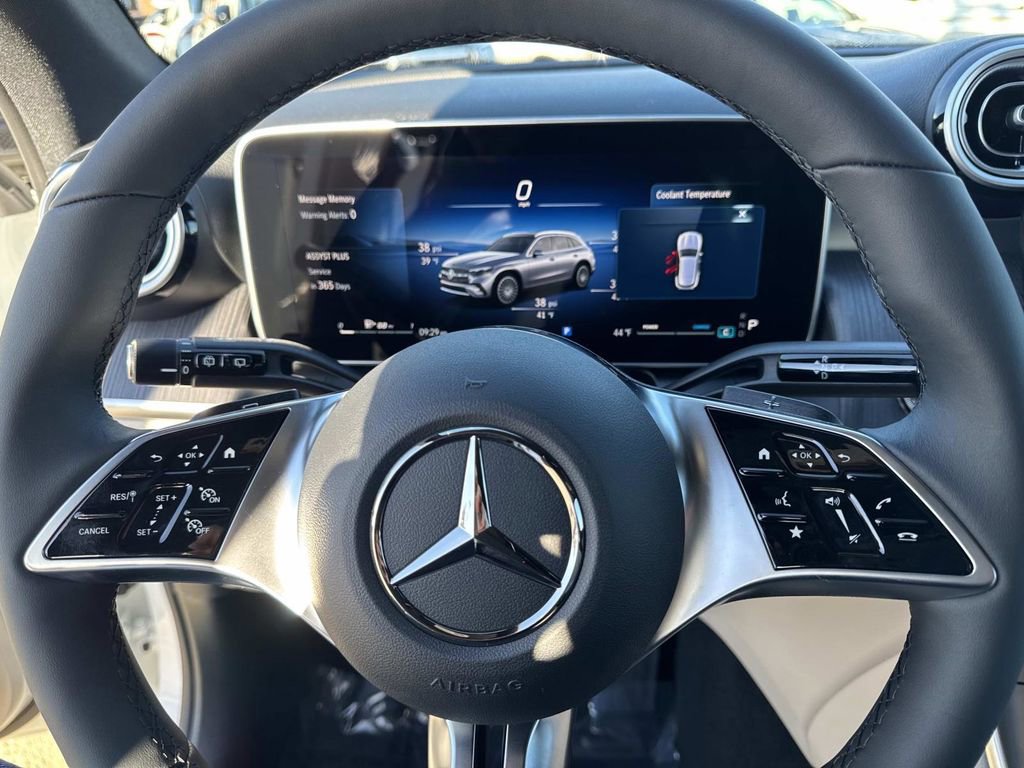 New 2026 Mercedes-Benz GLC 300 4MATIC image 24