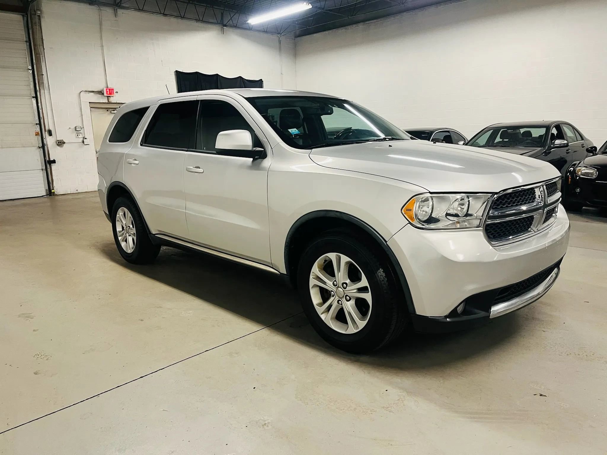 Used 2011 Dodge Durango Express w/ Popular Equipment Group image 3