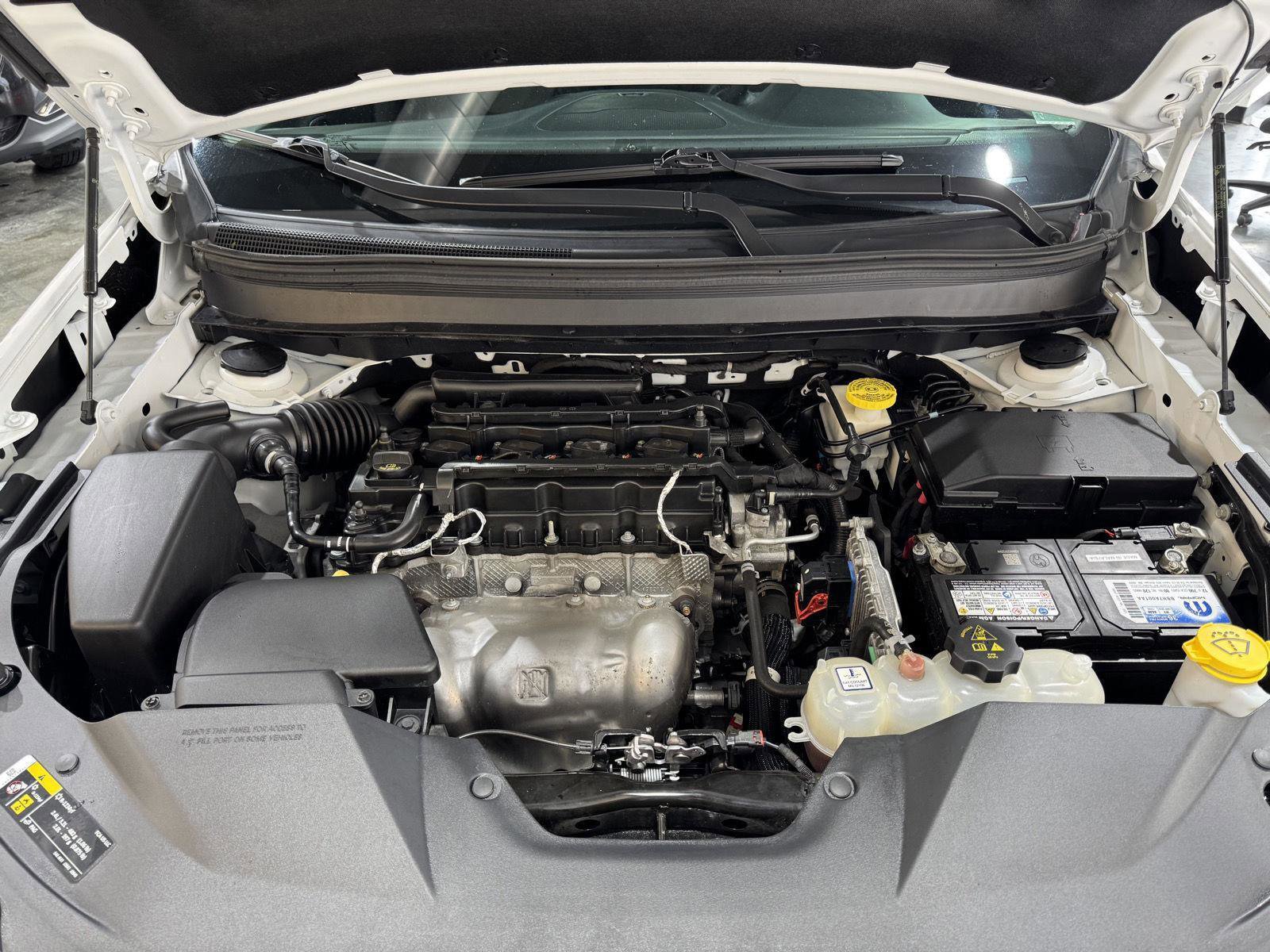 Used 2023 Jeep Cherokee Altitude Lux AWD/4WD image 41