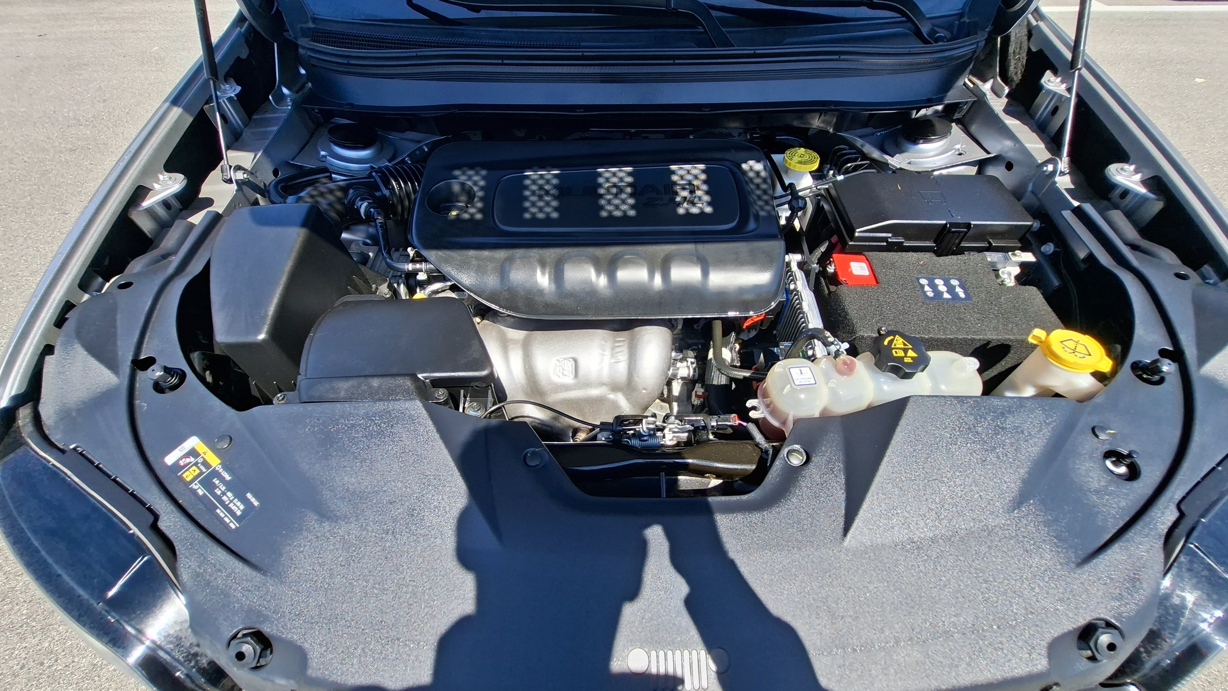 Used 2021 Jeep Cherokee Latitude Plus w/ Sun & Sound Group FWD image 24
