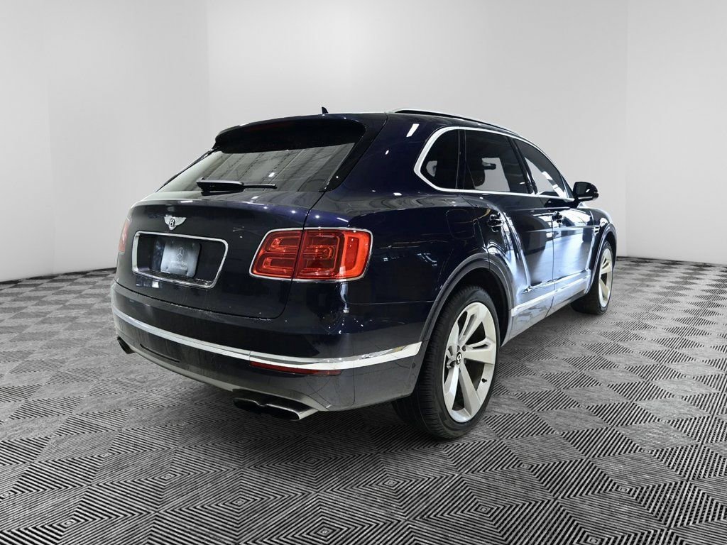 Used 2019 Bentley Bentayga image 5