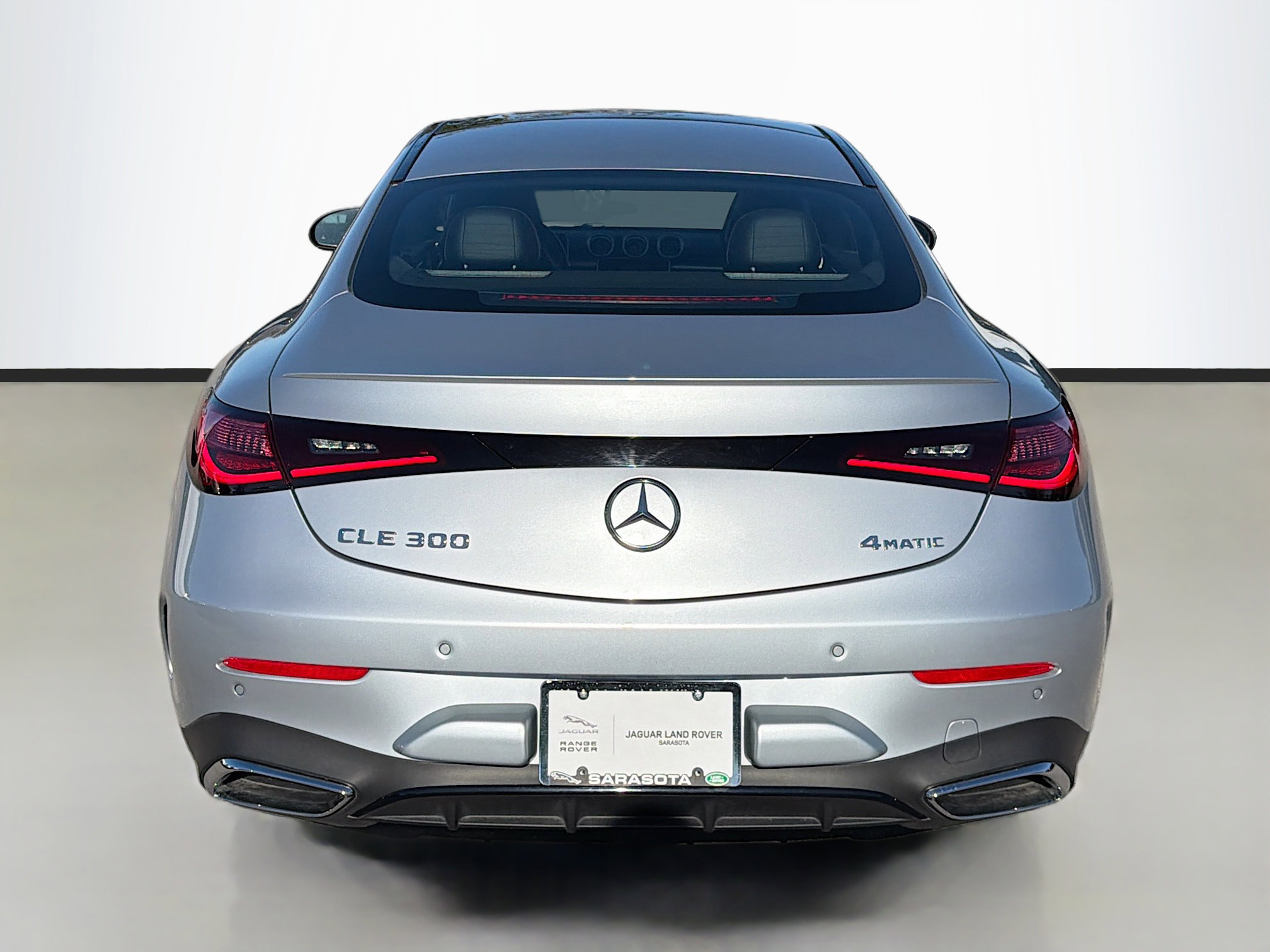 Used 2025 Mercedes-Benz CLE 300 4MATIC Coupe w/ AMG Line image 4