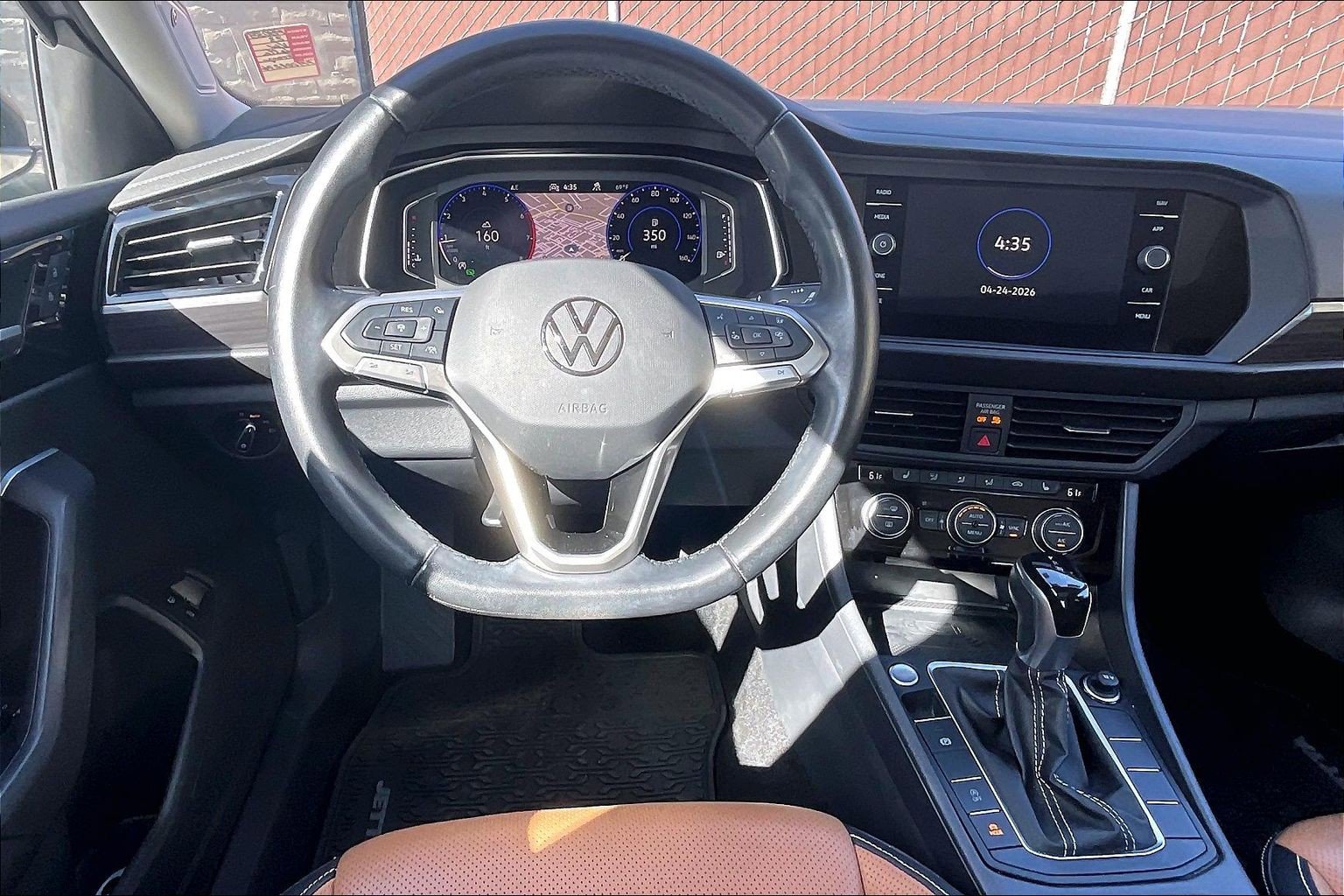 Certified 2023 Volkswagen Jetta SEL FWD image 4