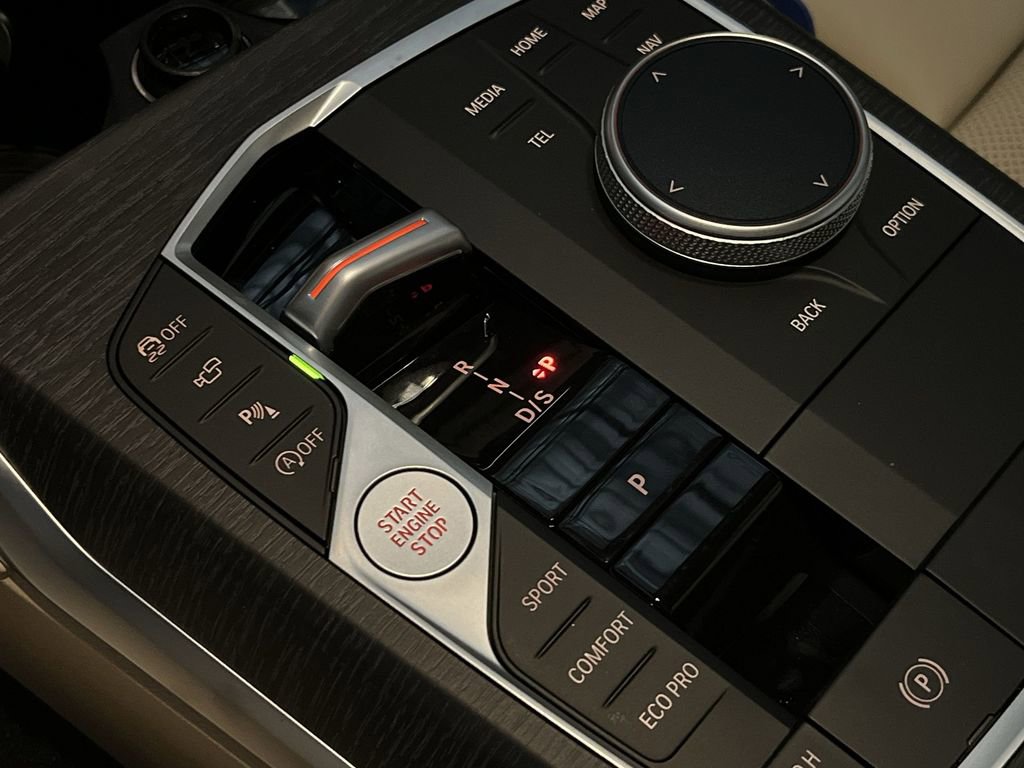 New 2025 BMW 330i xDrive Sedan w/ Convenience Package image 20