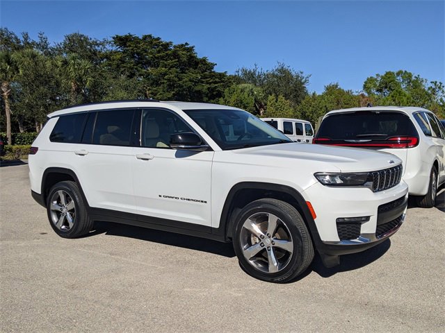 Certified 2021 Jeep Grand Cherokee L Limited w/ Trailer Tow Group (B)