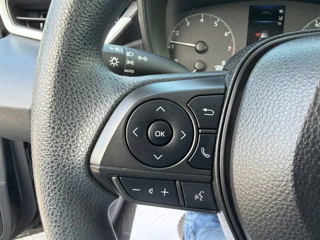 Used 2023 Toyota Corolla LE FWD image 26