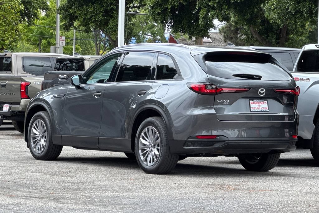 Used 2025 MAZDA CX-90 Plug-In Hybrid w/ Preferred AWD/4WD image 5