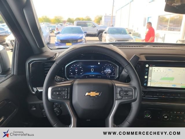 Used 2022 Chevrolet Silverado 1500 LT w/ Protection Package image 16