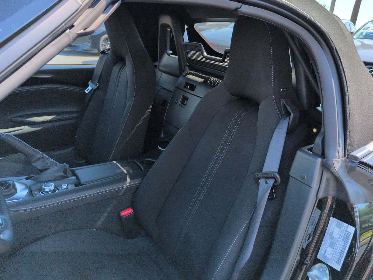 New 2026 MAZDA MX-5 Miata Club w/ Interior Package RWD image 15