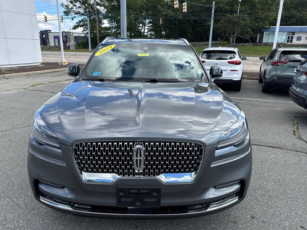 Used 2023 Lincoln Aviator Reserve AWD/4WD image 10