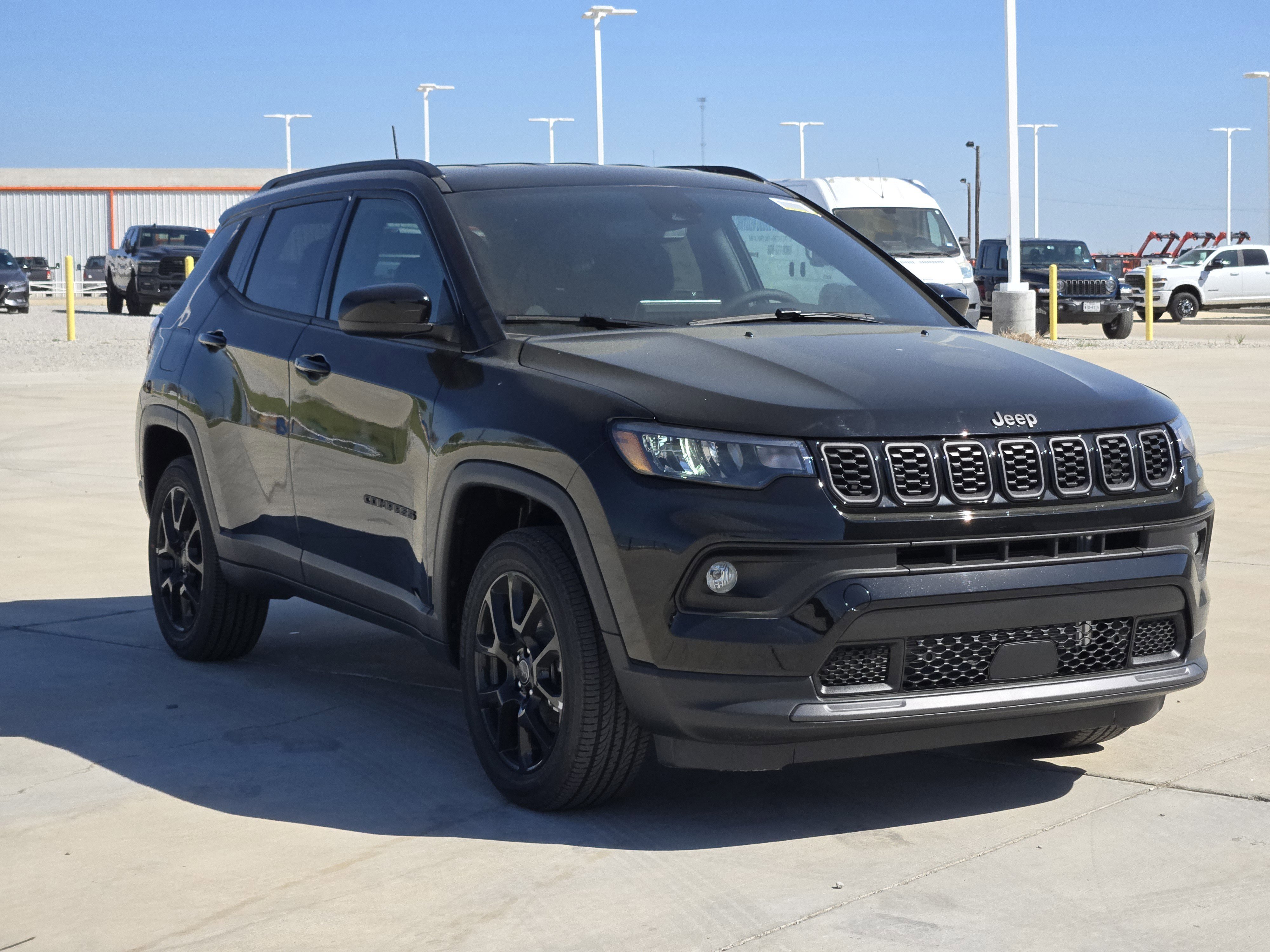 New 2026 Jeep Compass Latitude AWD/4WD image 3