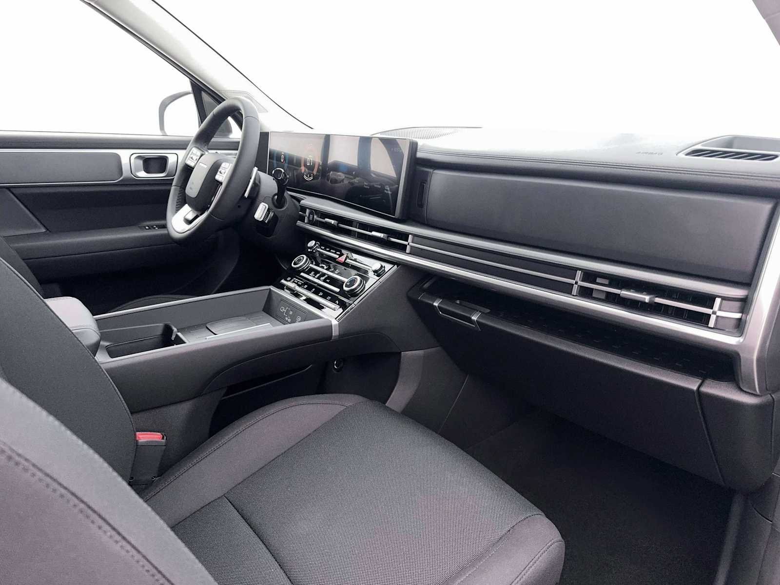 Used 2026 Hyundai Santa Fe SE AWD/4WD image 15