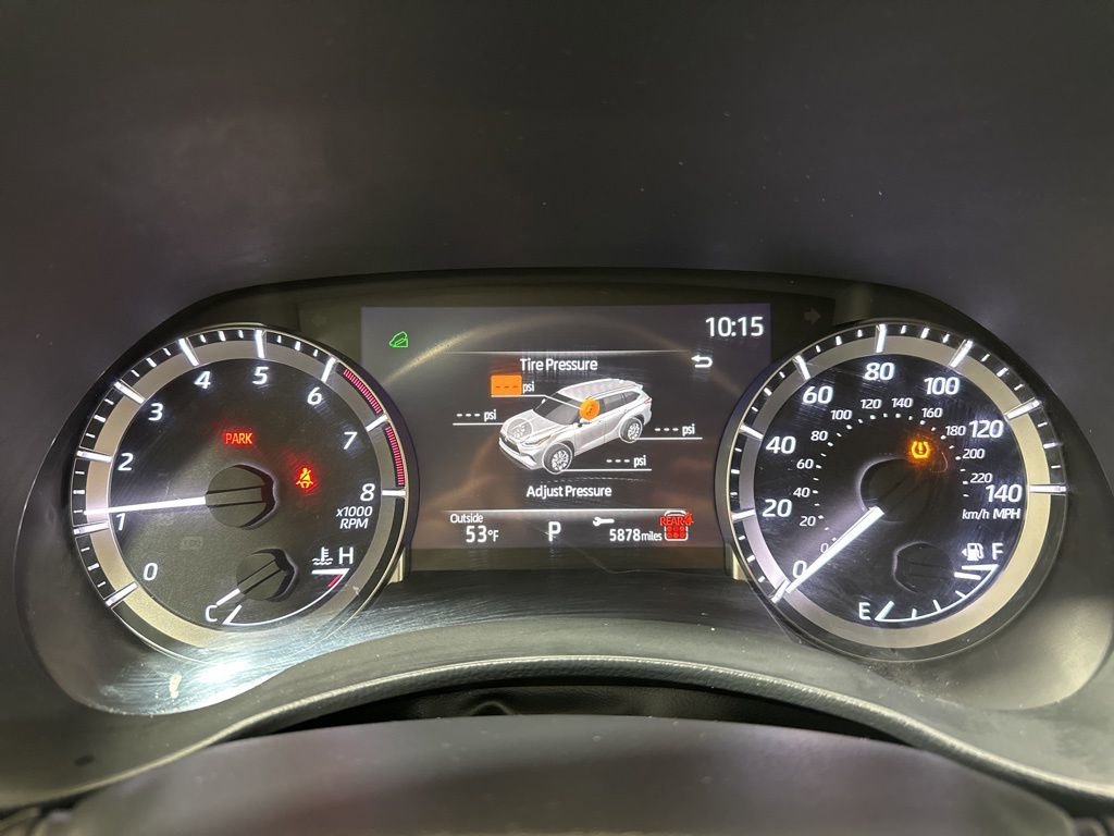 Used 2024 Toyota Highlander LE image 24