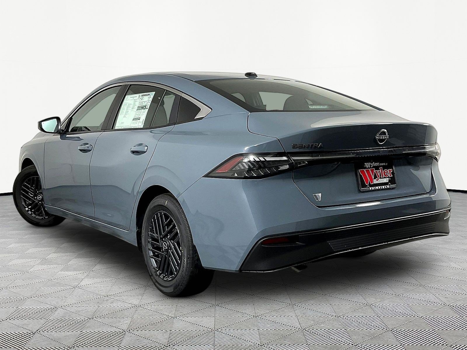 New 2026 Nissan Sentra SV w/ SV Convenience Package FWD image 4