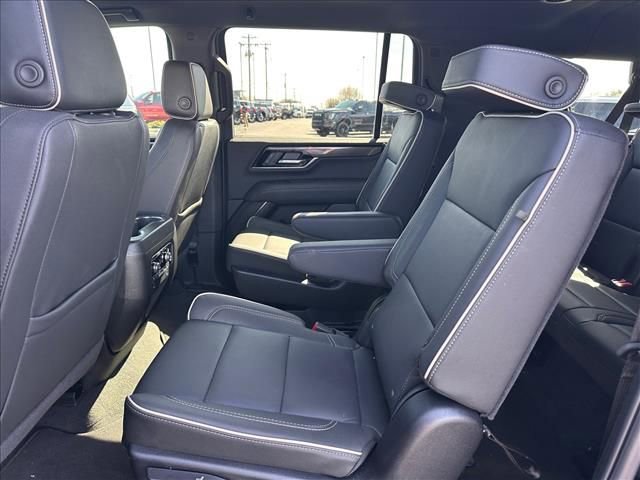 New 2026 GMC Yukon XL Elevation AWD/4WD image 21
