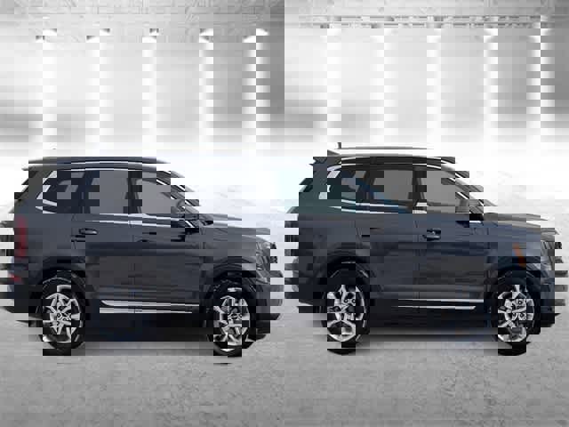 Used 2022 Kia Telluride LX image 9