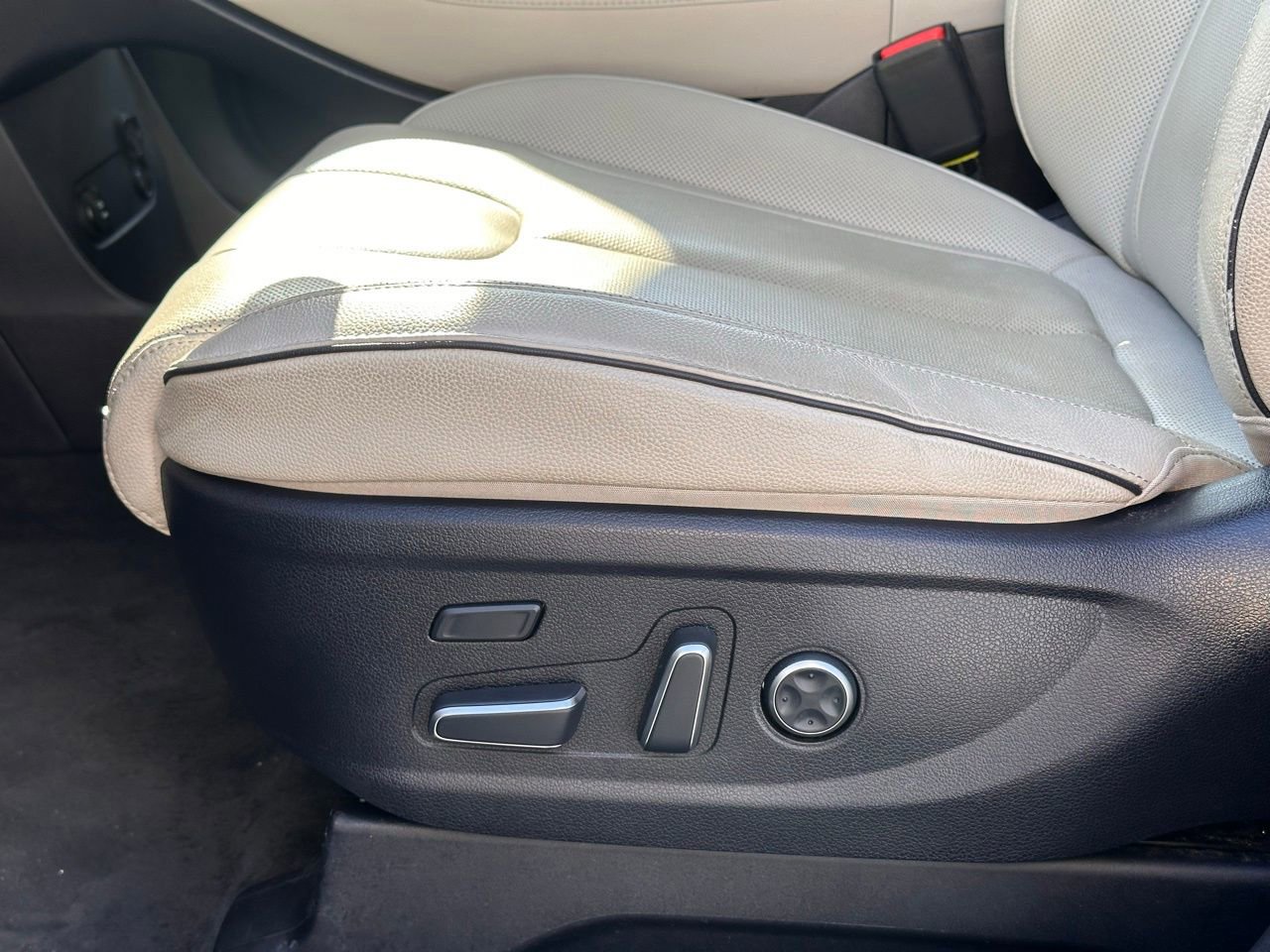 Used 2025 Hyundai Palisade Limited image 29