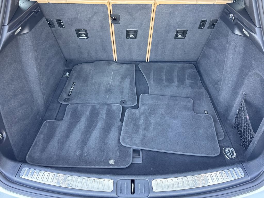 Used 2017 Porsche Macan S image 18