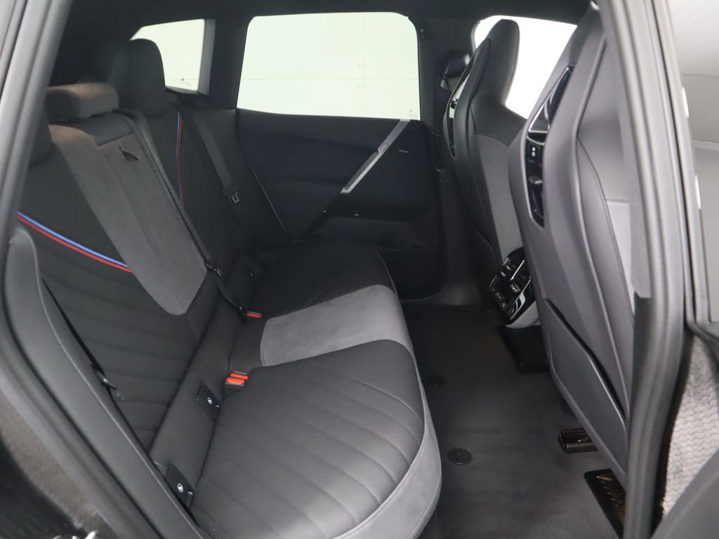 New 2026 BMW iX xDrive60 w/ M Sport Package image 23