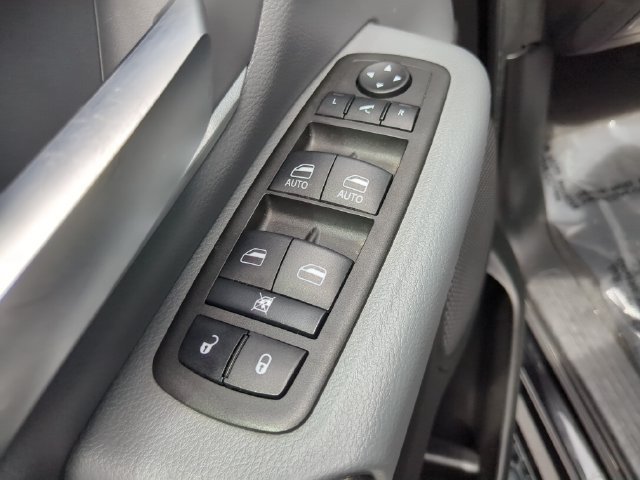 Used 2022 RAM 1500 Big Horn RWD image 21