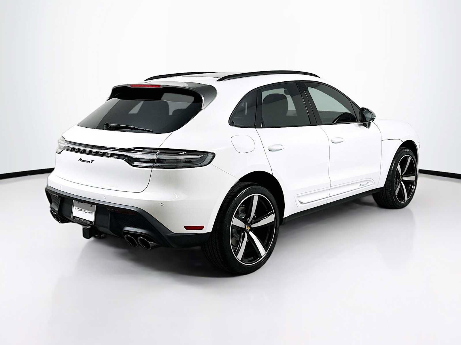 New 2026 Porsche Macan Turbo AWD/4WD image 9