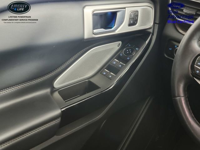 Certified 2022 Ford Explorer Platinum w/ Equipment Group 601A image 33