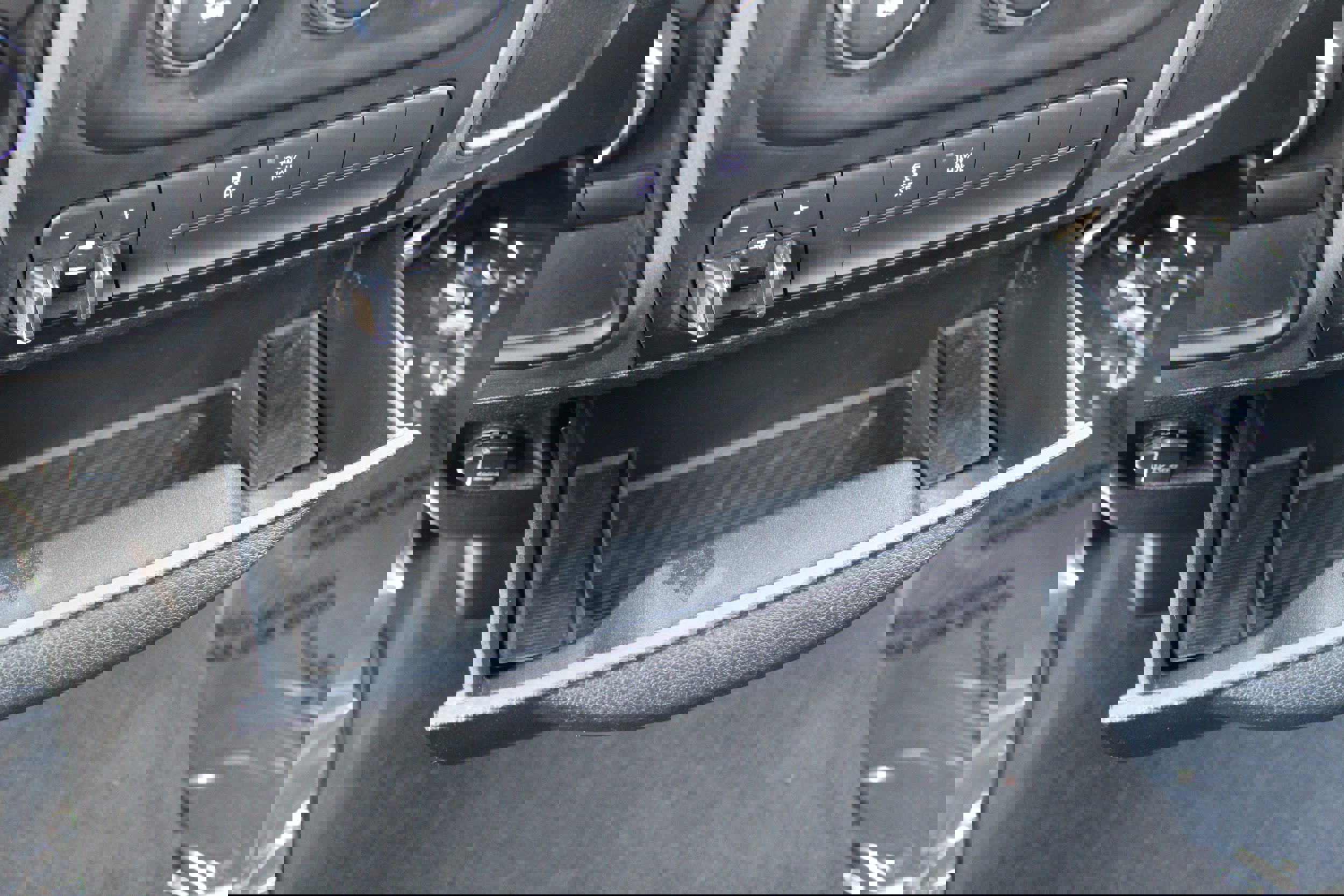 Used 2013 RAM 1500 Express image 34