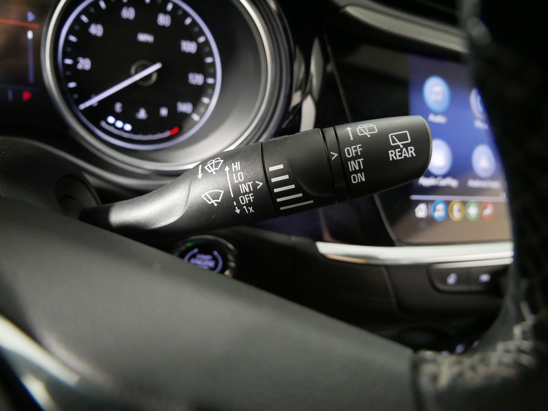 Used 2023 Buick Encore GX Essence w/ Experience Buick Package image 31