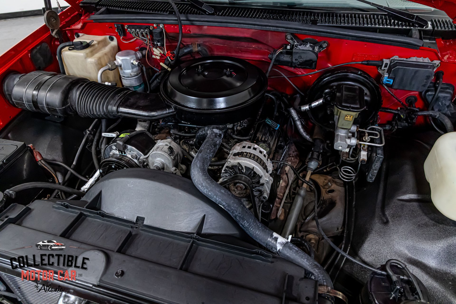 Used 1992 Chevrolet Silverado 1500 2WD Regular Cab image 90