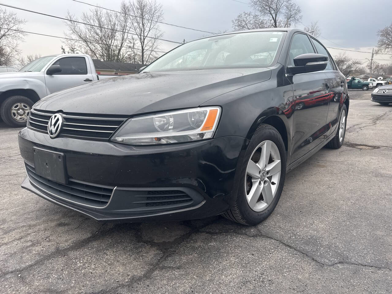 Used 2013 Volkswagen Jetta TDI FWD image 1