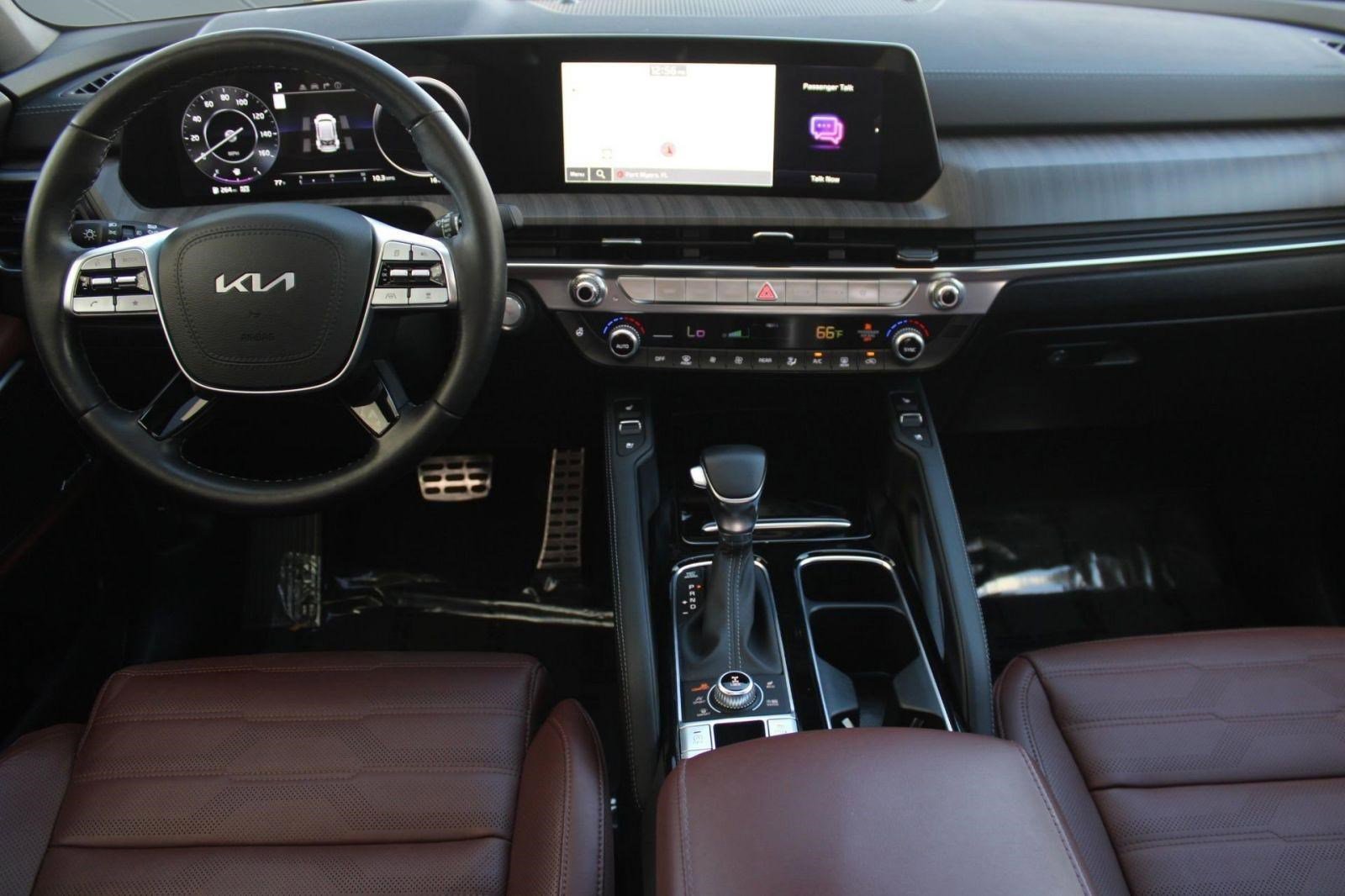 Used 2025 Kia Telluride SX Prestige image 31