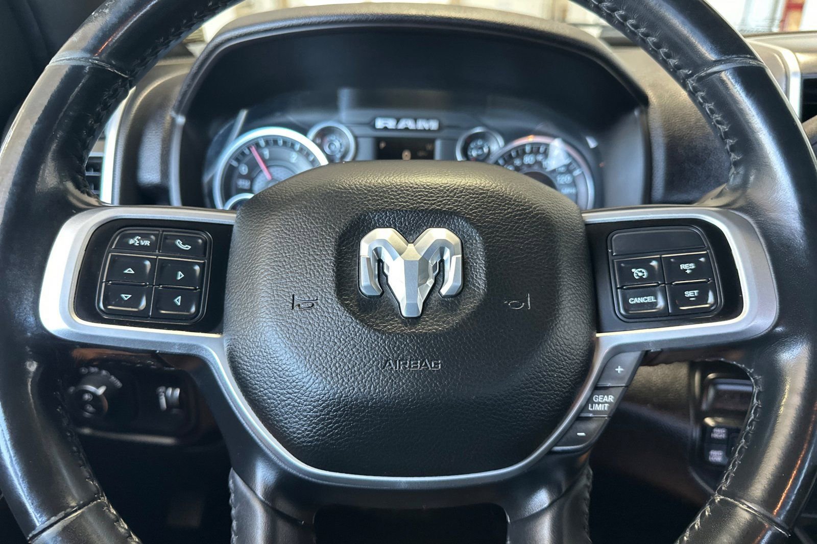 Used 2021 RAM 2500 Big Horn w/ Level 1 Equipment Group AWD/4WD image 22