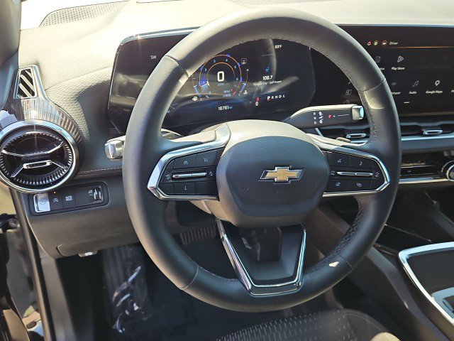 Used 2025 Chevrolet Equinox LT FWD image 11