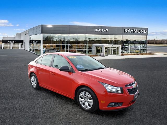 Used 2014 Chevrolet Cruze LS FWD image 10