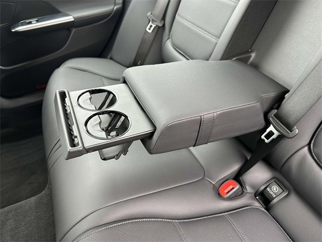 Certified 2025 Mercedes-Benz C 300 4MATIC Sedan image 33