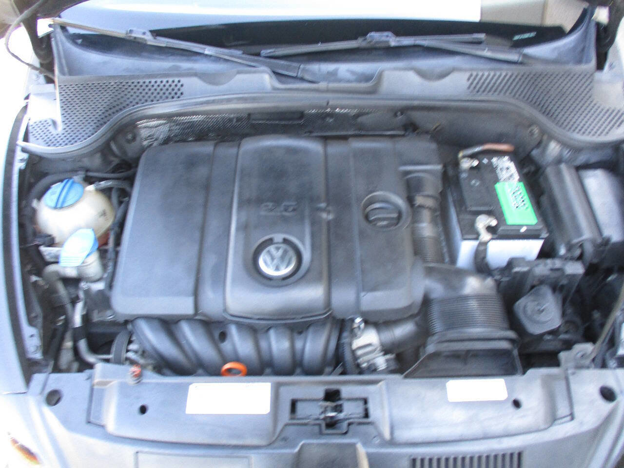 Used 2013 Volkswagen Beetle 2.5 FWD image 71