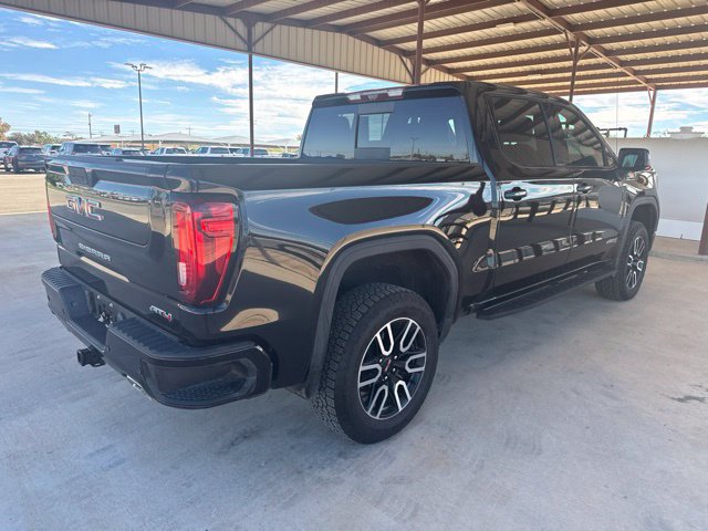 Used 2021 GMC Sierra 1500 AT4 w/ AT4 Value Package AWD/4WD image 8