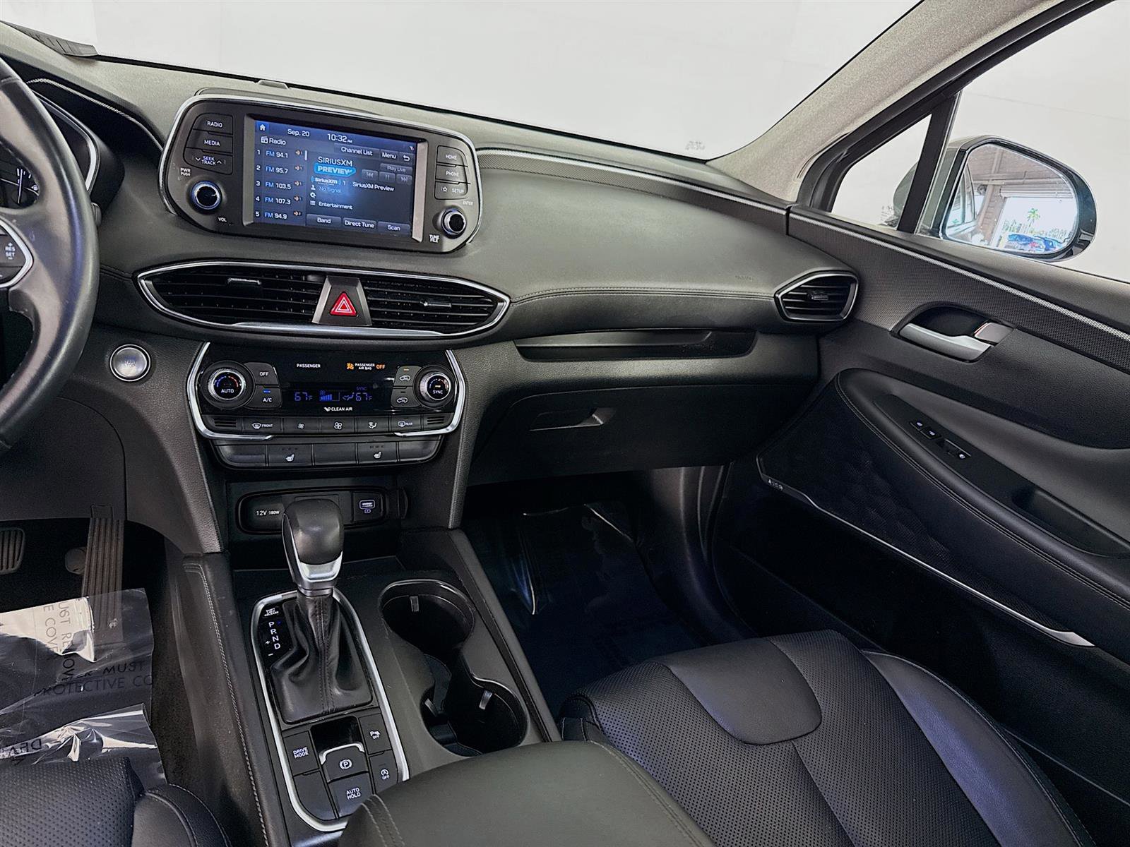 Used 2019 Hyundai Santa Fe Limited image 24